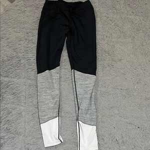 Stylish Black and Gray Leggings